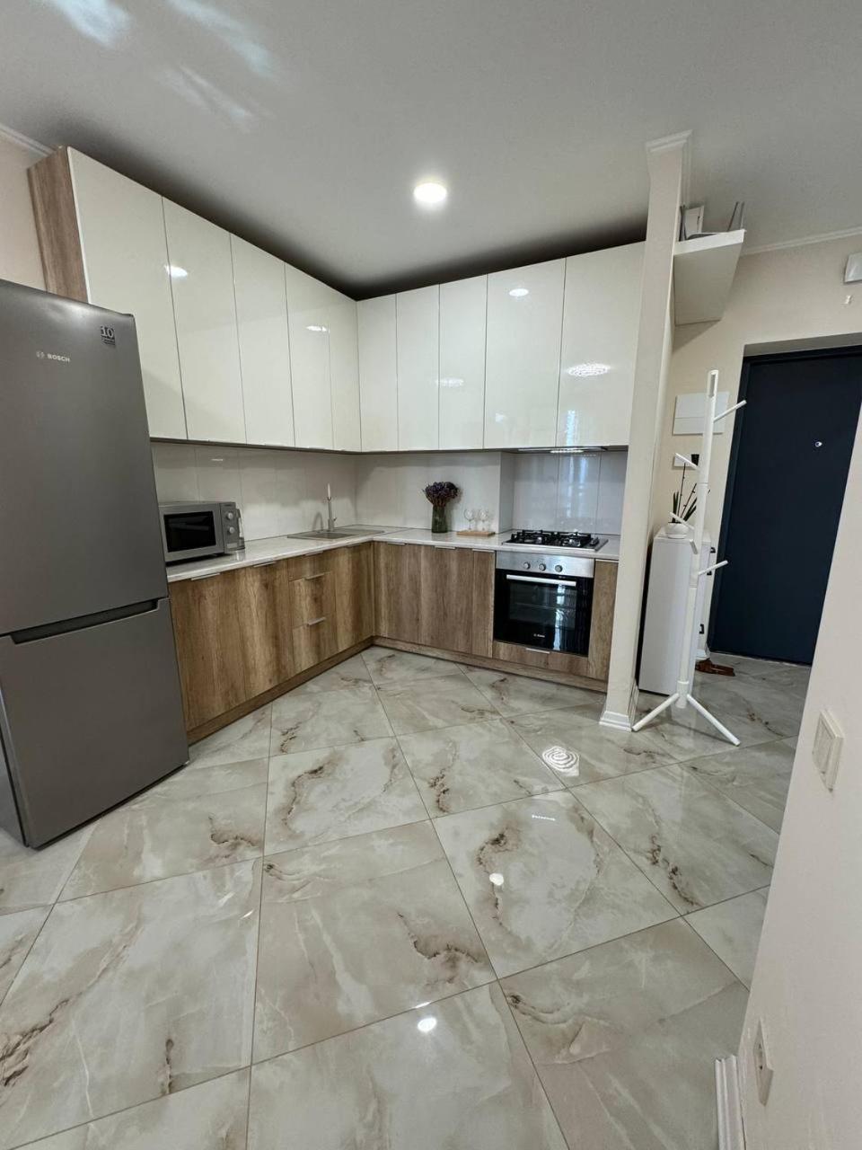 Avalon Time Apartment ลวีฟ ภายนอก รูปภาพ